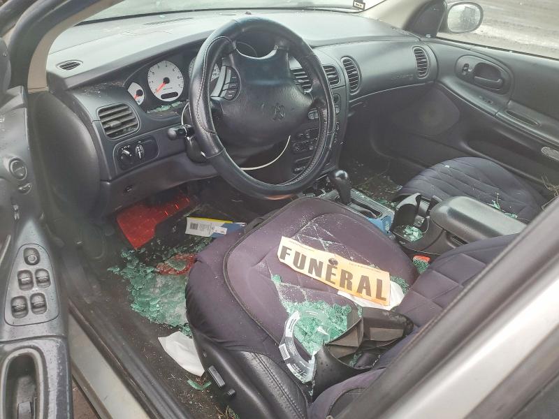 Photo 8 from auction – 2001 DODGE INTREPID with VIN 2B3HD56J31H675506