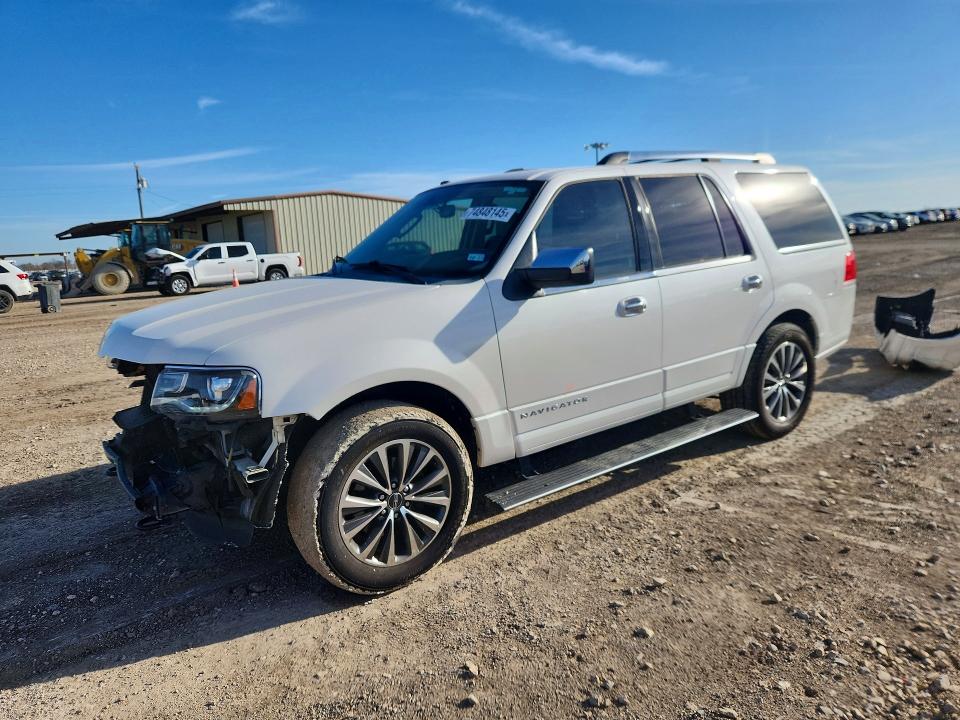 LINCOLN NAVIGATOR 2016 with VIN 5LMJJ2HT5GEL07598 - Photo from auction