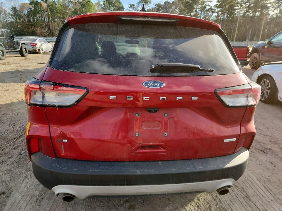 Photo 6 from auction – 2020 FORD ESCAPE with VIN 1FMCU0G61LUA23498