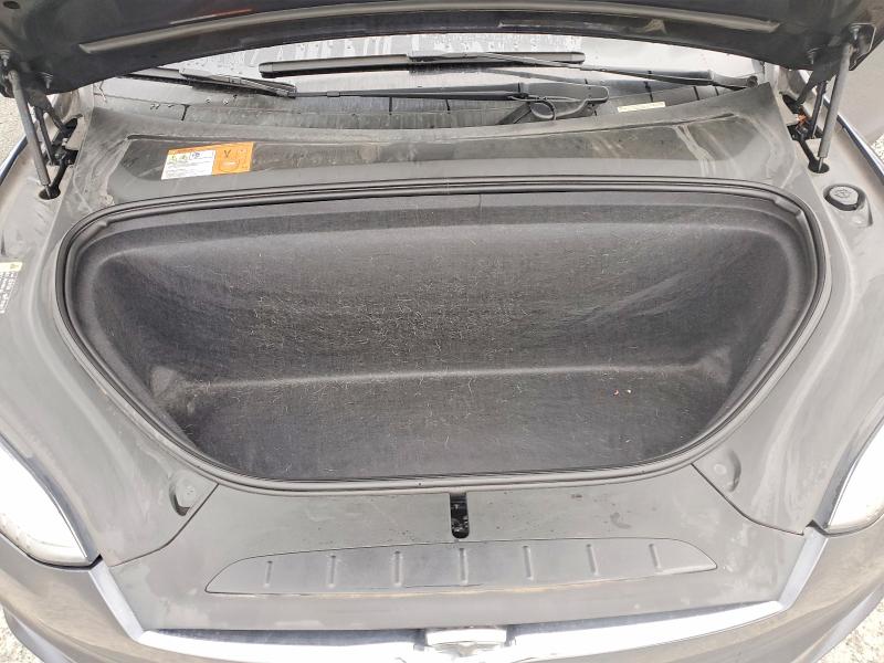 Photo 12 from auction – 2018 TESLA MODEL X with VIN 5YJXCBE20JF127748