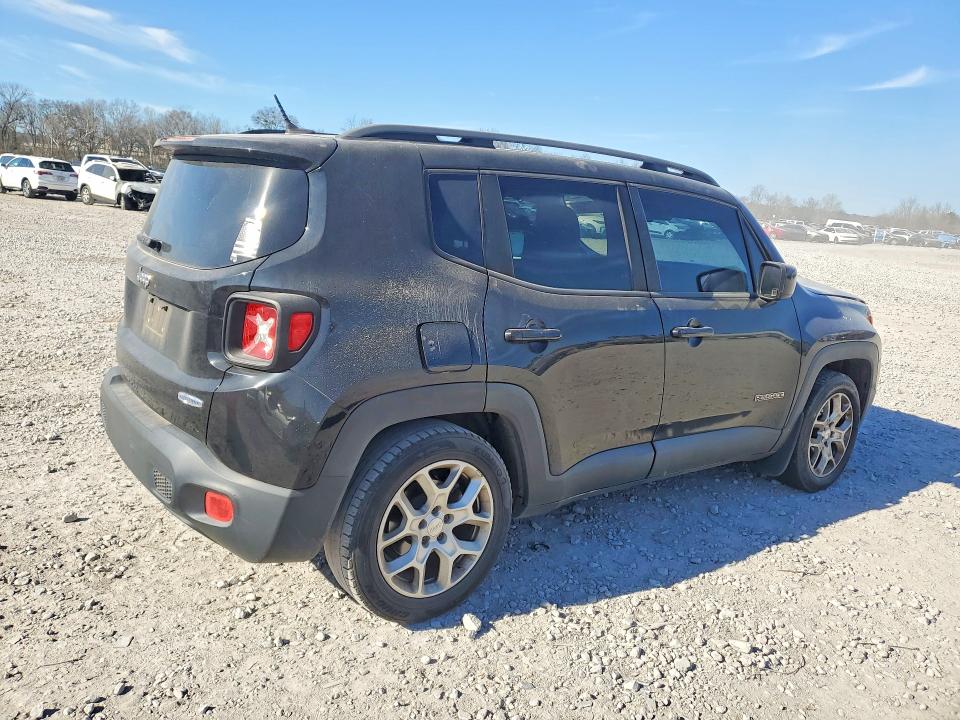 Photo 3 from auction – 2015 JEEP RENEGADE with VIN ZACCJABT2FPC07712