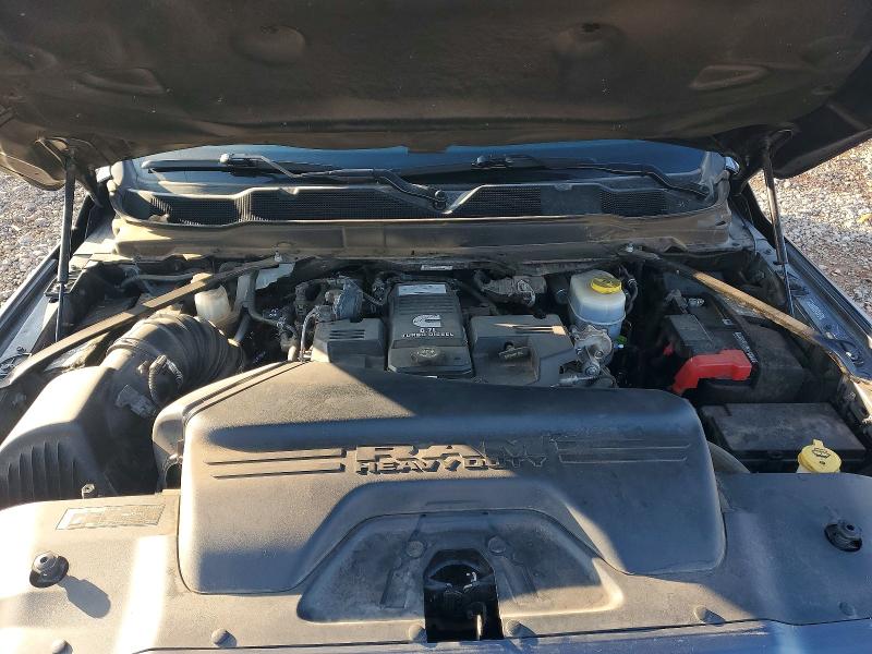 Photo 11 from auction – 2022 RAM 2500 LARAM with VIN 3C6UR5FL2NG324244