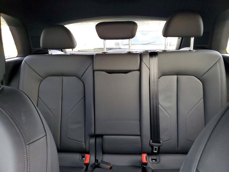 Photo 10 from auction – 2022 AUDI Q3 PREMIUM with VIN WA1AUCF36N1020566