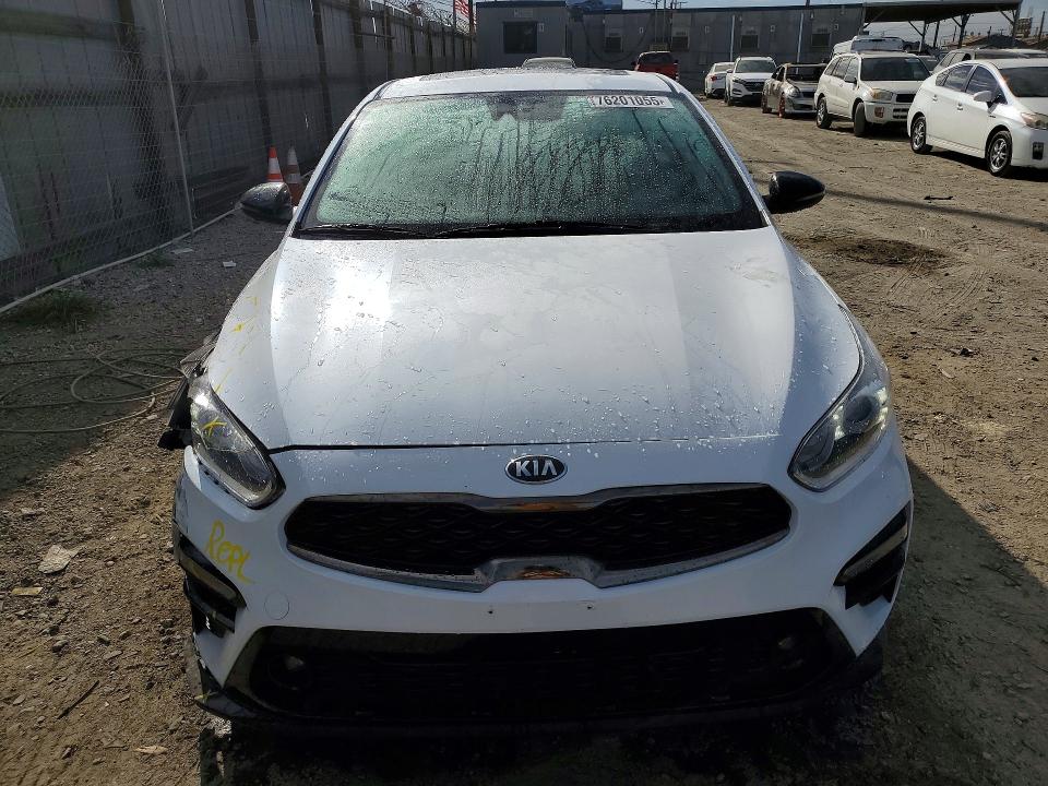 Photo 5 from auction – 2021 KIA FORTE with VIN 3KPF34AD5ME295149