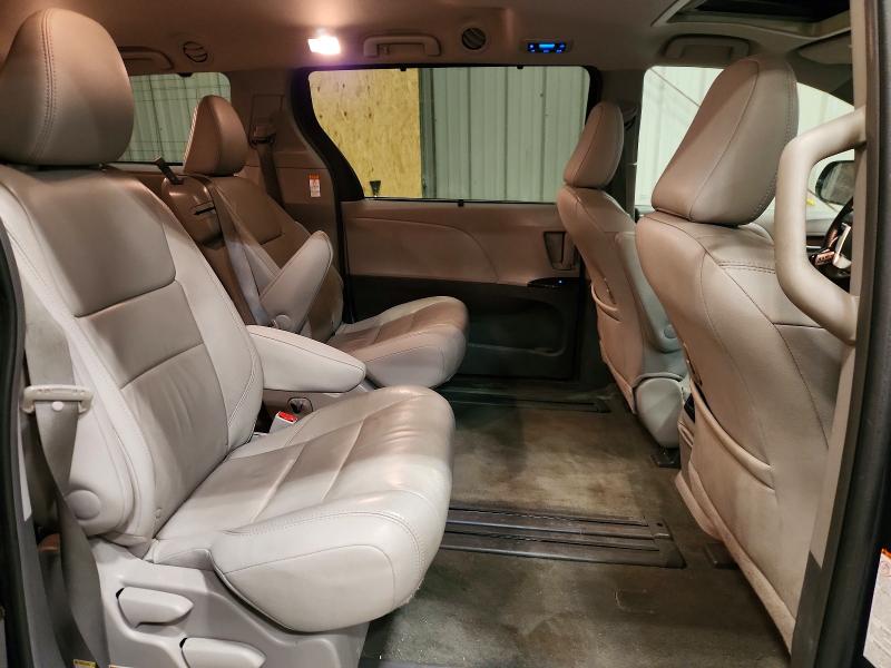 Photo 11 from auction – 2015 TOYOTA SIENNA with VIN 5TDYK3DC4FS575565