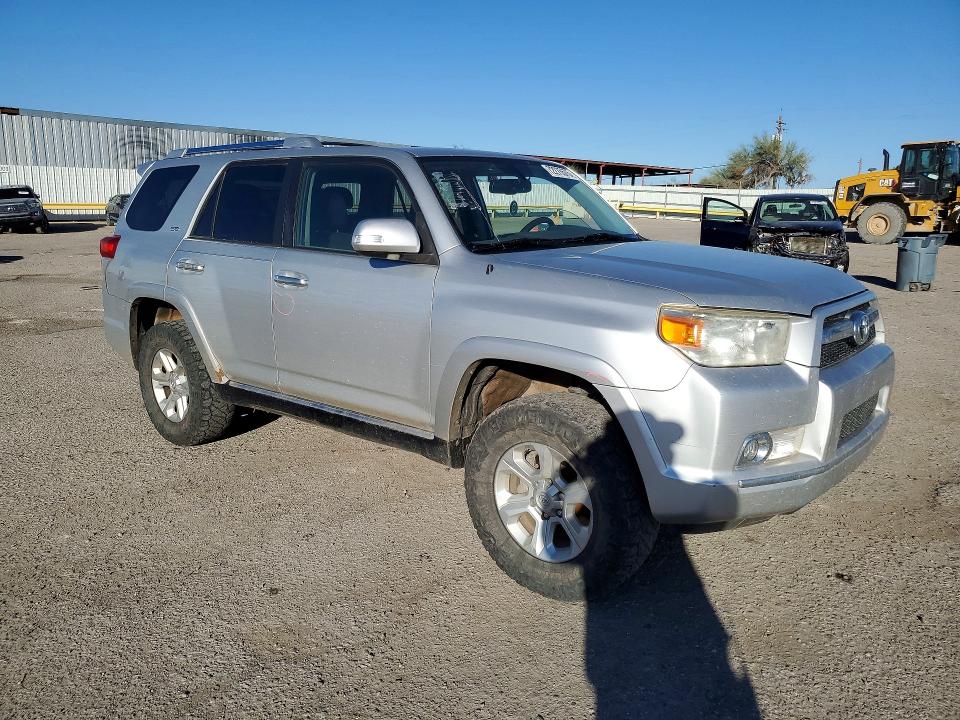 Photo 4 from auction – 2010 TOYOTA 4RUNNER SR with VIN JTEBU5JR7A5017613