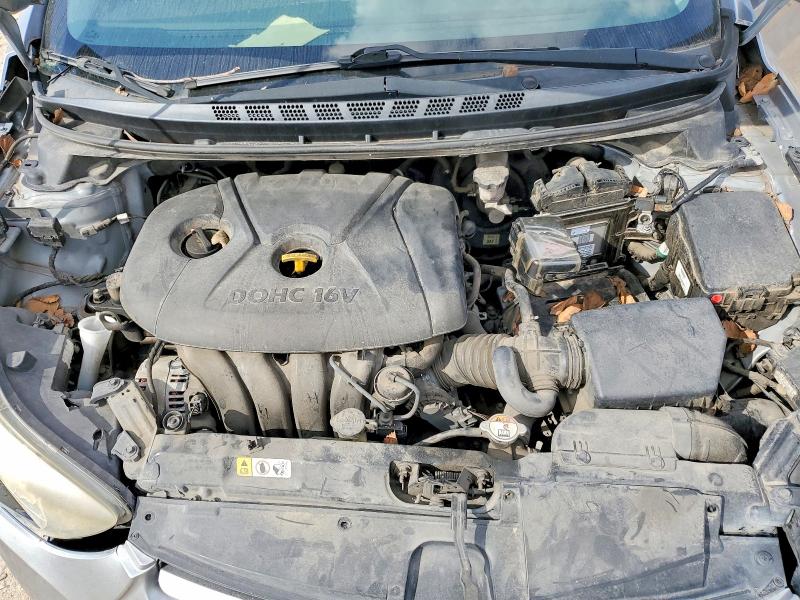 Photo 11 from auction – 2015 HYUNDAI ELANTRA SE with VIN 5NPDH4AE0FH651278