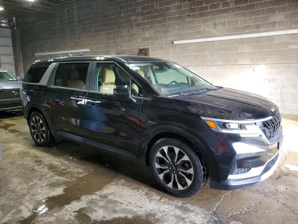Photo 4 from auction – 2022 KIA CARNIVAL with VIN KNDNC5H33N6083260