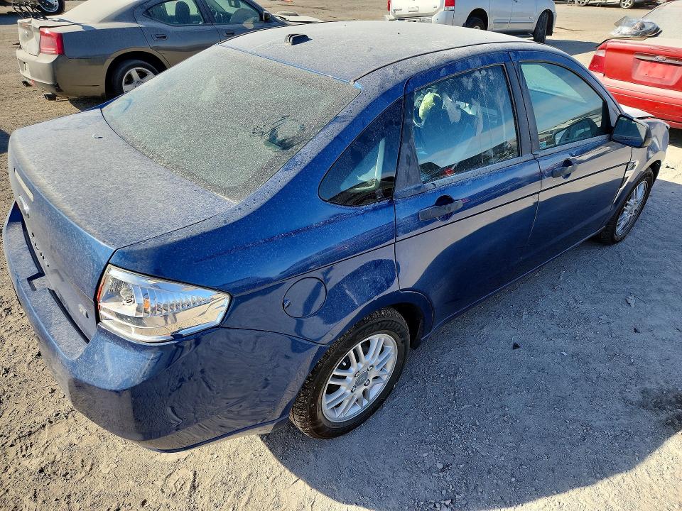 Photo 3 from auction – 2008 FORD FOCUS with VIN 1FAHP35N28W211431