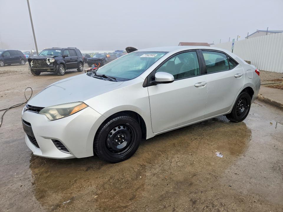 TOYOTA COROLLA 2016 مع رقم تعريف المركبة 2T1BURHE7GC624749 - صورة من المزاد