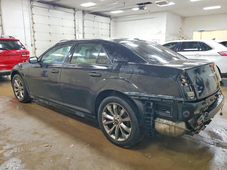 Photo 2 from auction – 2014 CHRYSLER 300 S with VIN 2C3CCAGG9EH384350