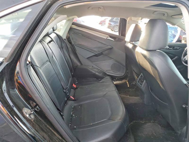 Photo 10 from auction – 2014 VOLKSWAGEN PASSAT with VIN 1VWBS7A30EC069486
