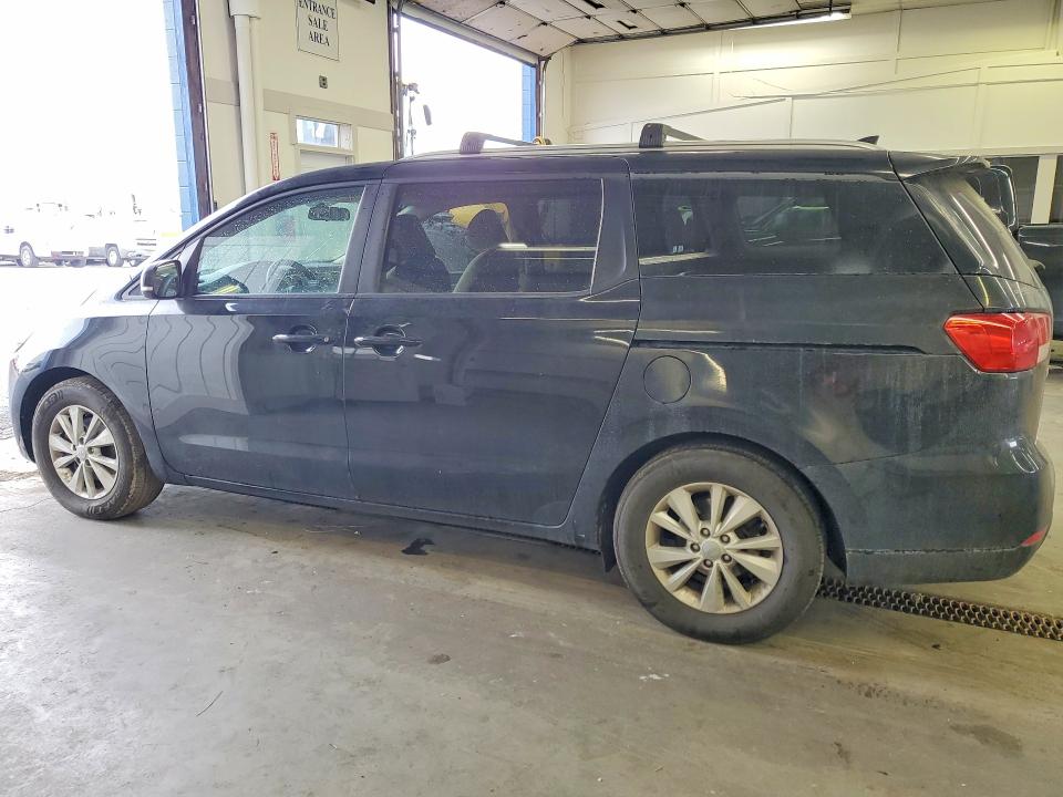 Photo 2 from auction – 2016 KIA SEDONA with VIN KNDMB5C10G6142661