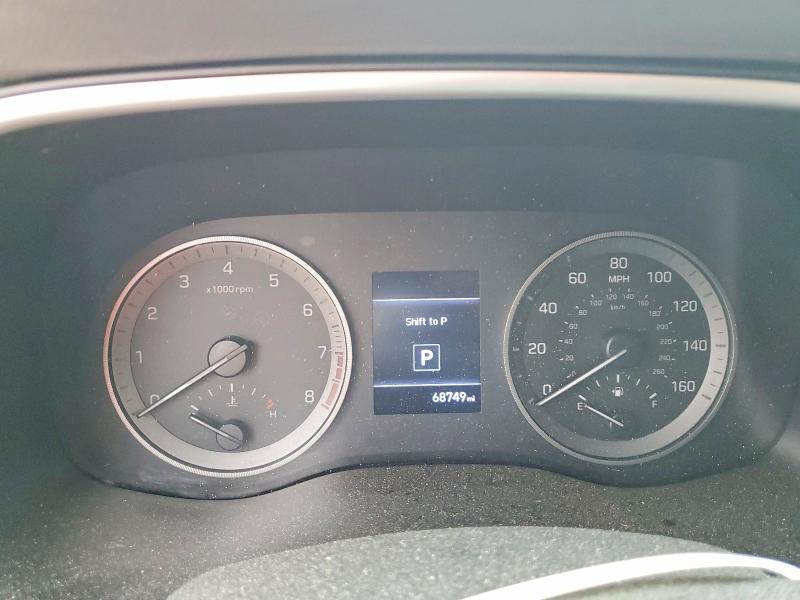 Photo 9 from auction – 2020 HYUNDAI TUCSON with VIN KM8J33A48LU204536