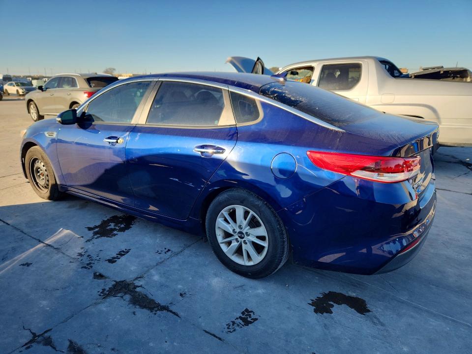 Photo 2 from auction – 2018 KIA OPTIMA with VIN 5XXGT4L31JG207385