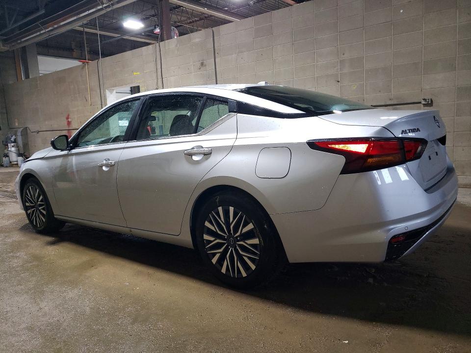 Photo 2 from auction – 2025 NISSAN ALTIMA with VIN 1N4BL4DV8SN387020