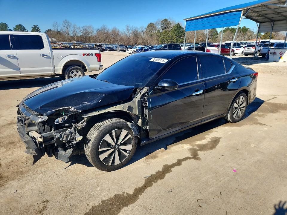 NISSAN ALTIMA 2019 with VIN 1N4BL4EV6KC195475 - Photo from auction