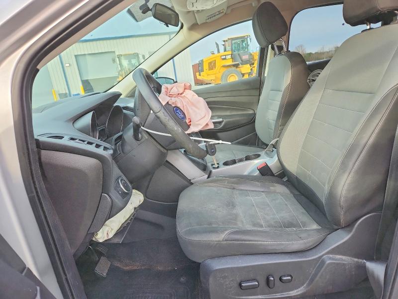 Photo 7 from auction – 2016 FORD ESCAPE with VIN 1FMCU0GX4GUB88024