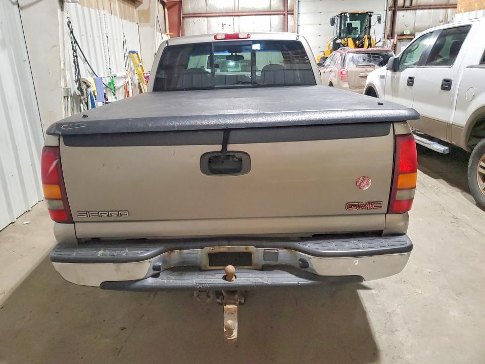 Photo 6 from auction – 1999 GMC SIERRA with VIN 1GTEK19T5XE526804