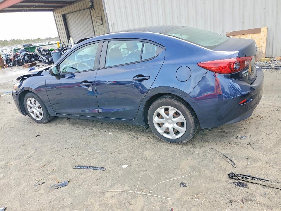 Photo 2 from auction – 2018 MAZDA 3 SPORT with VIN 3MZBN1U78JM259144