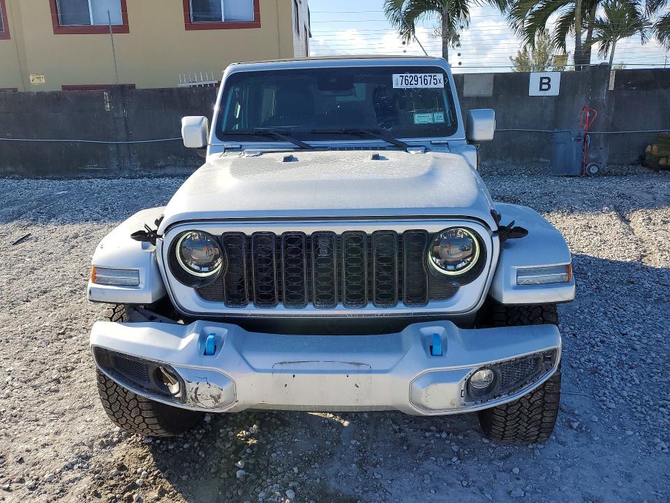 Photo 5 from auction – 2024 JEEP WRANGLER with VIN 1C4RJXU68RW161833
