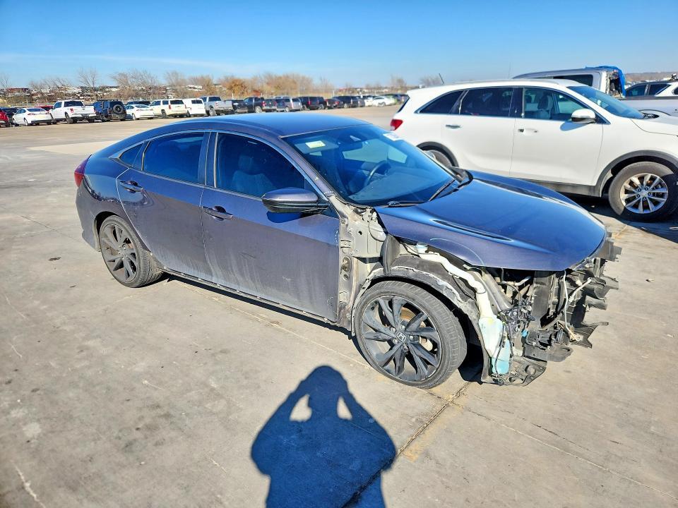 Photo 4 from auction – 2020 HONDA CIVIC with VIN 19XFC2F83LE004372