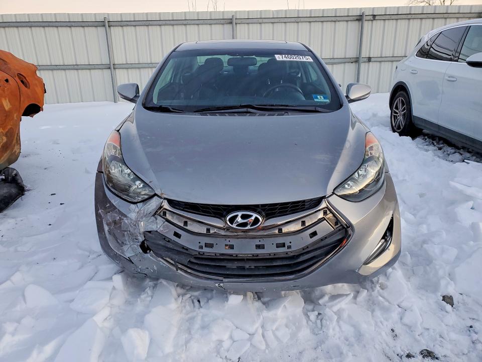 Photo 5 from auction – 2013 HYUNDAI ELANTRA with VIN KMHDH6AE2DU015147