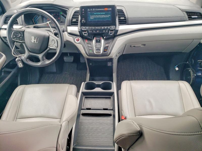 Photo 8 from auction – 2023 HONDA ODYSSEY with VIN 5FNRL6H60PB052797