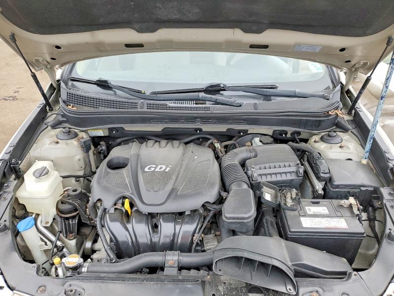 Photo 11 from auction – 2011 HYUNDAI SONATA with VIN 5NPEB4AC5BH094074