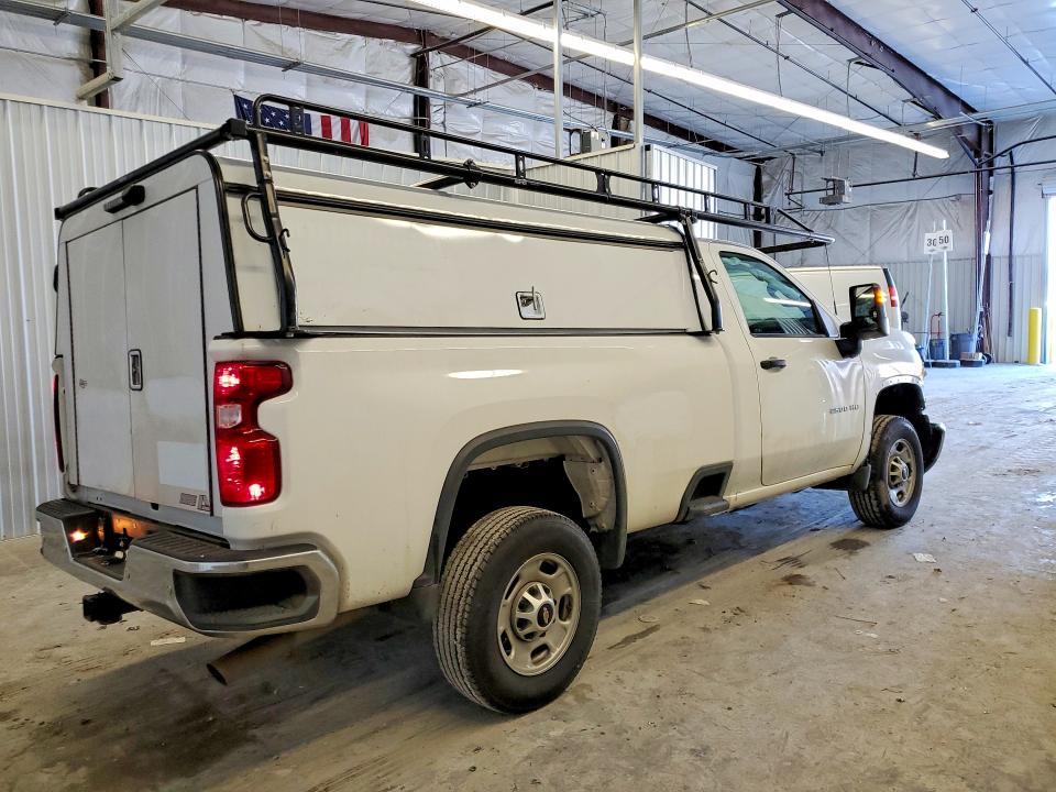 Photo 3 from auction – 2024 CHEVROLET SILVERADO with VIN 1GC0WLE78RF386277