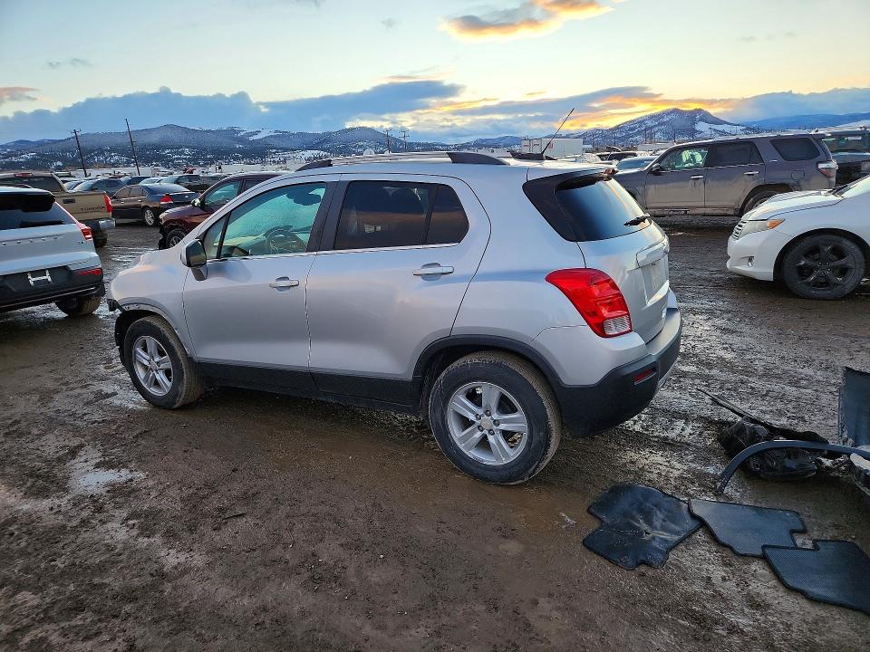 Photo 2 from auction – 2016 CHEVROLET TRAX 1LT with VIN 3GNCJLSBXGL200690