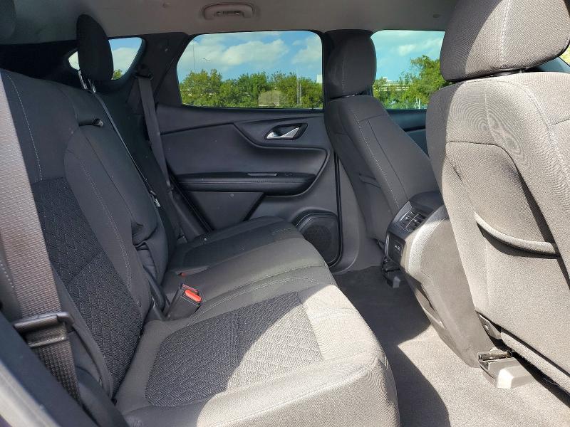 Photo 11 from auction – 2020 CHEVROLET BLAZER with VIN 3GNKBCR45LS677916