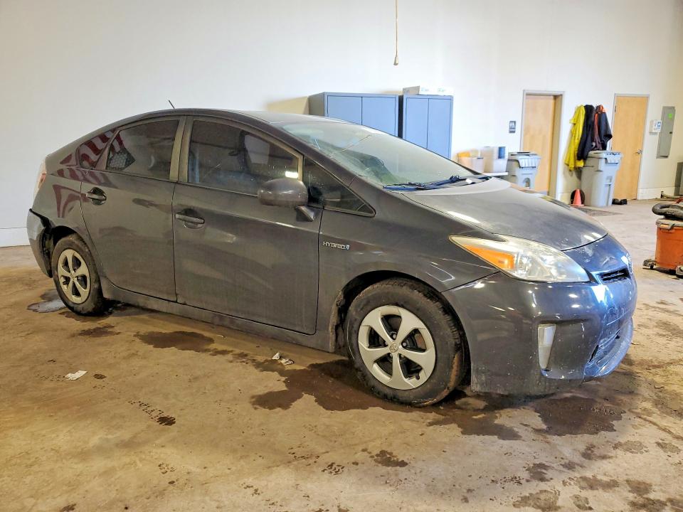 Photo 4 from auction – 2012 TOYOTA PRIUS with VIN JTDKN3DU4C1531712