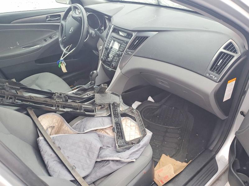 Фото 8 с аукциона – 2013 HYUNDAI SONATA с VIN KMHEC4A4XDA065360