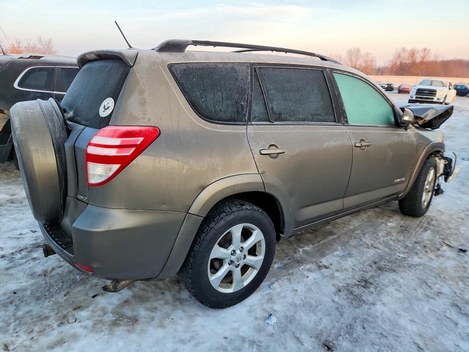 Photo 3 from auction – 2010 TOYOTA RAV4 LIMIT with VIN JTMDK4DV8A5092259