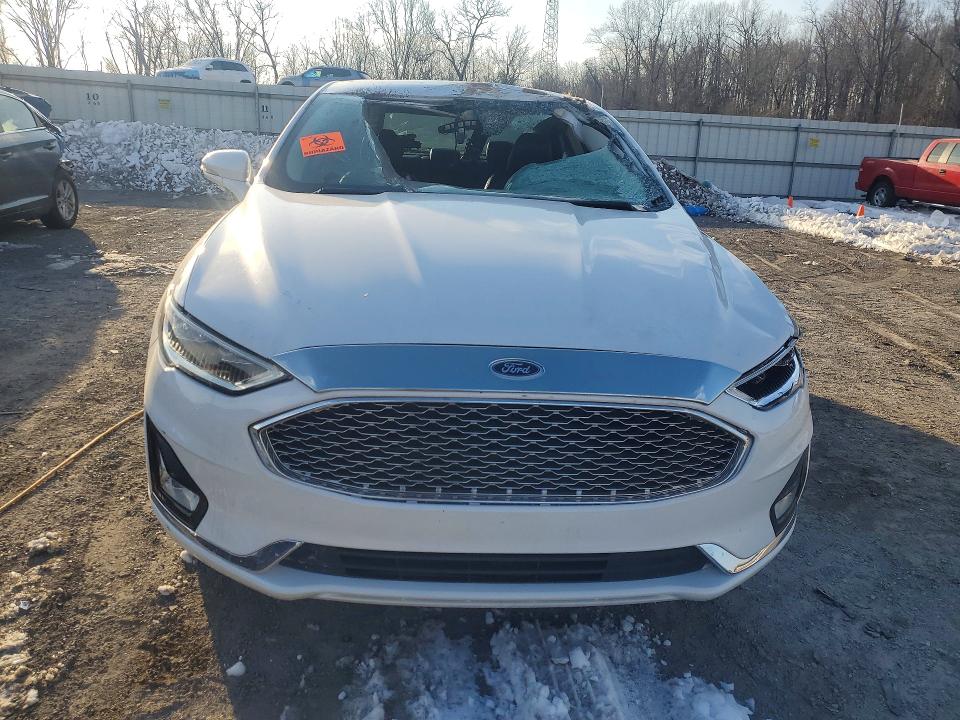Photo 5 from auction – 2020 FORD FUSION with VIN 3FA6P0RU9LR132700