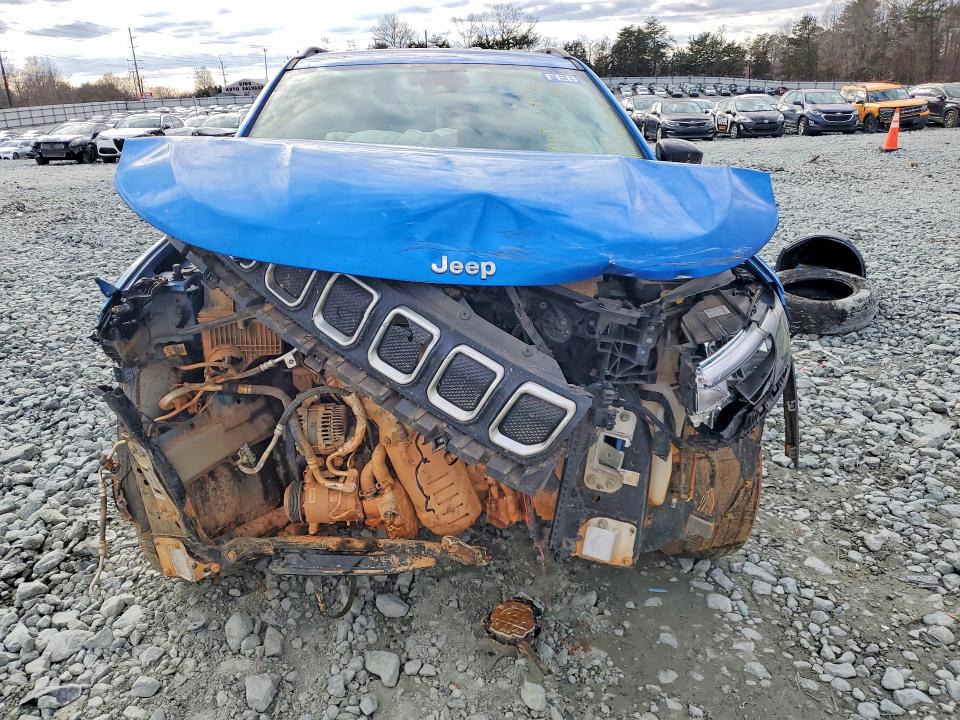 Photo 5 from auction – 2022 JEEP COMPASS with VIN 3C4NJCBBXNT106503