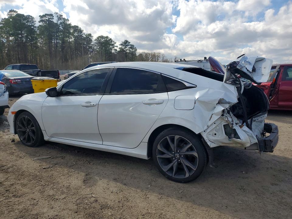 Photo 2 from auction – 2019 HONDA CIVIC with VIN 19XFC2F80KE009849