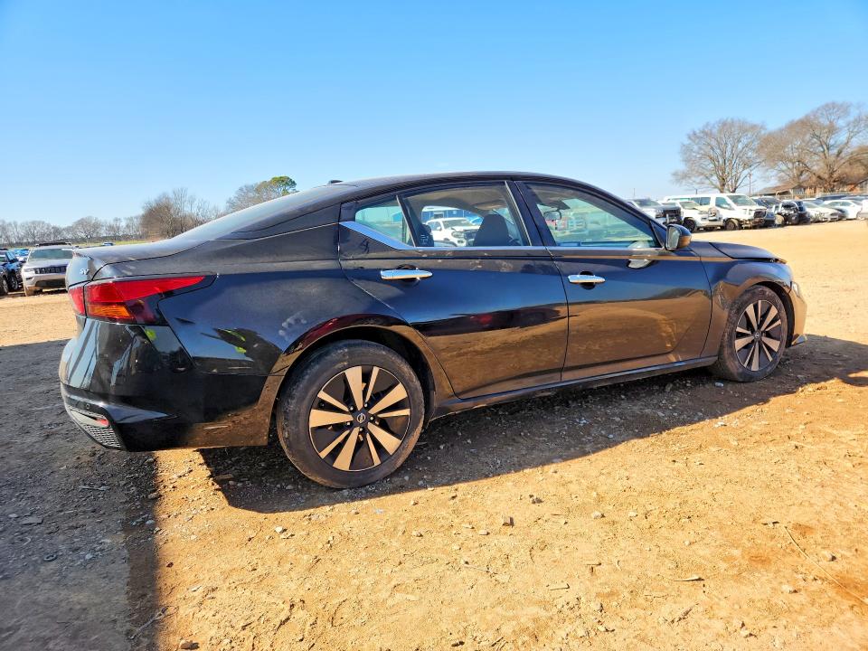 صورة رقم 3 من المزاد - 2022 NISSAN ALTIMA مع VIN 1N4BL4DV7NN390348