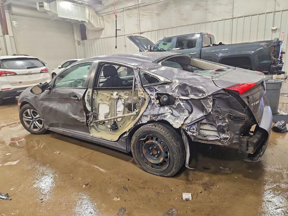 Photo 2 from auction – 2018 HONDA CIVIC with VIN 2HGFC2F54JH587690