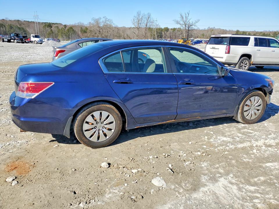 Photo 3 from auction – 2010 HONDA ACCORD with VIN 1HGCP2F34AA091552
