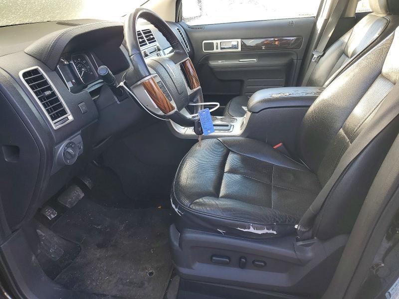 Photo 7 from auction – 2010 LINCOLN MKX with VIN 2LMDJ8JC2ABJ26351