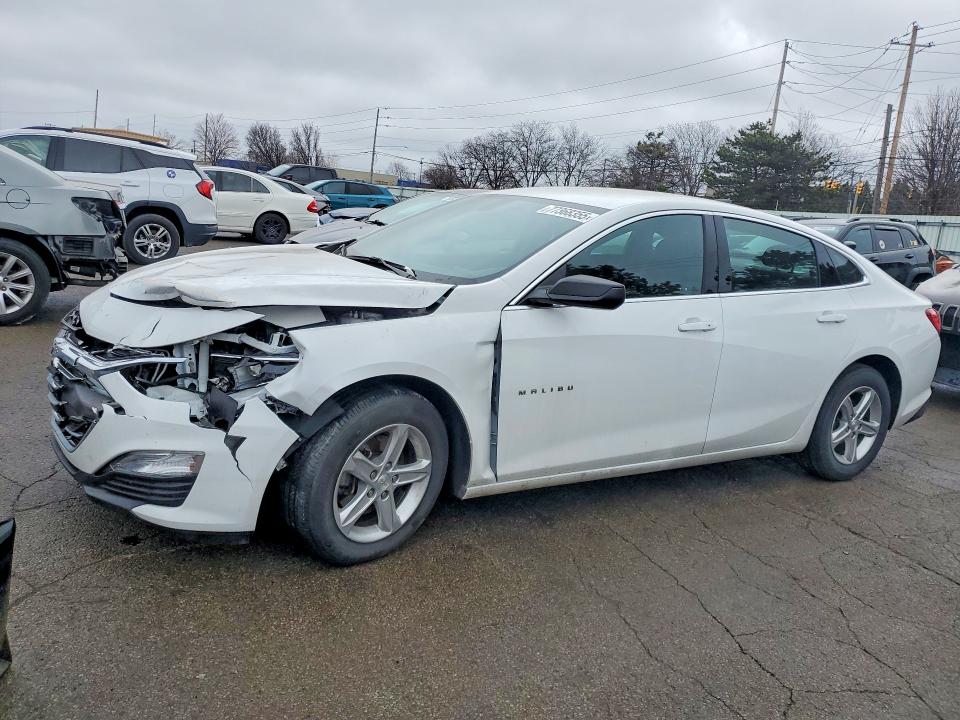 CHEVROLET MALIBU 2022 with VIN 1G1ZB5ST9NF210647 - Photo from auction
