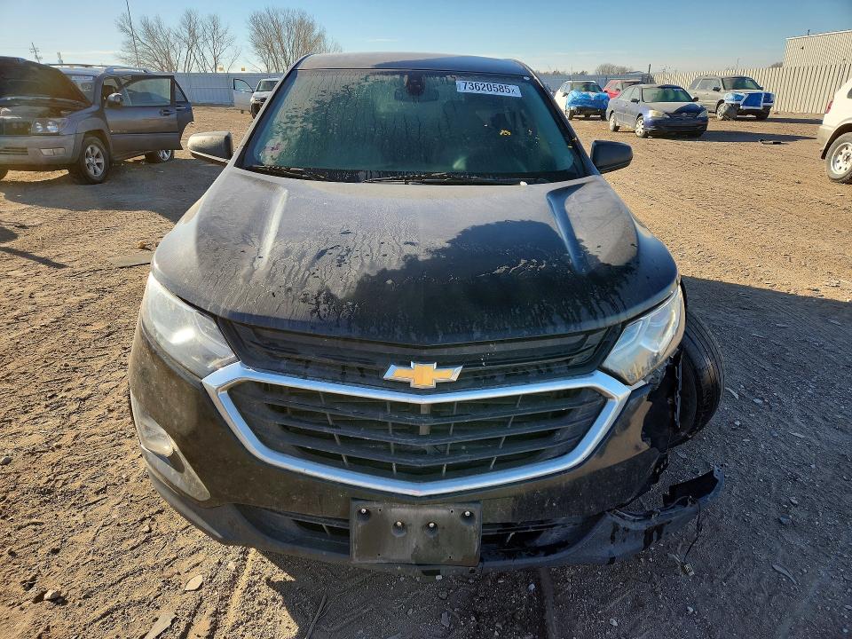 Photo 5 from auction – 2018 CHEVROLET EQUINOX with VIN 2GNAXREV6J6304104