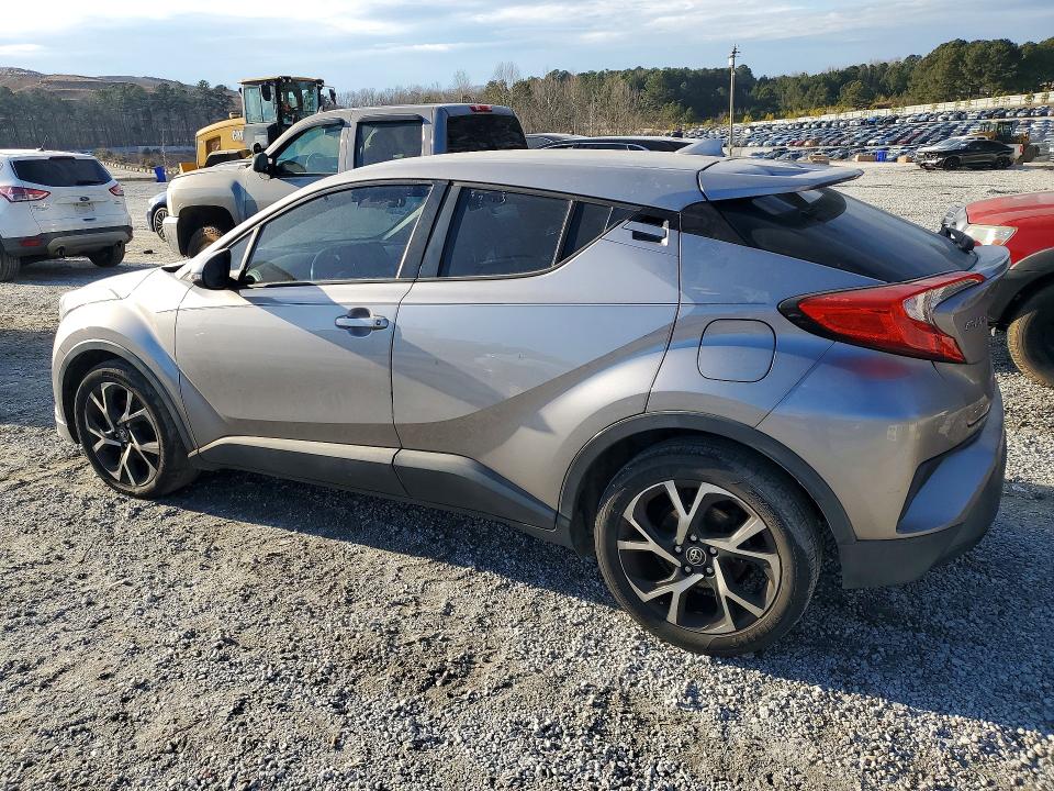 Photo 2 from auction – 2018 TOYOTA C-HR XLE with VIN NMTKHMBX3JR043876