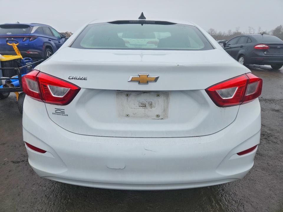 Photo 6 from auction – 2018 CHEV CRUZE with VIN 1G1BC5SMXJ7212015