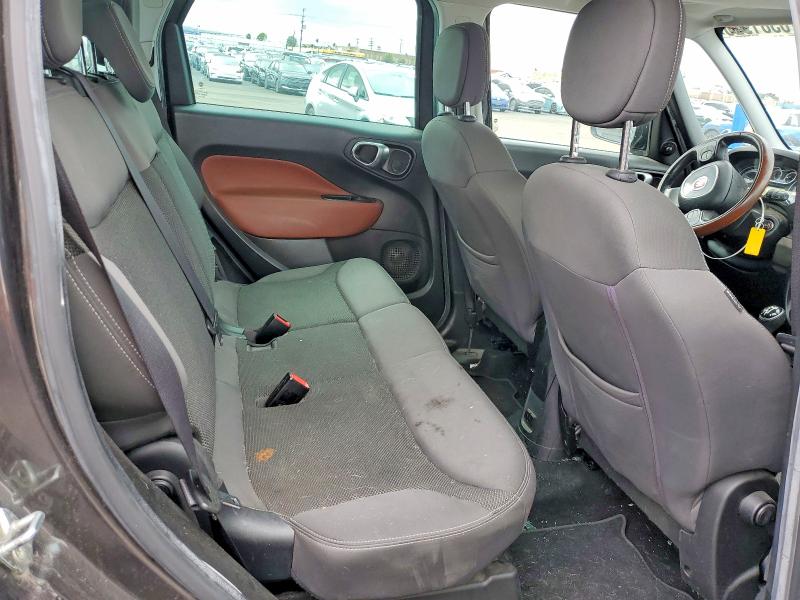 Photo 11 from auction – 2014 FIAT 500L with VIN ZFBCFADH1EZ007613