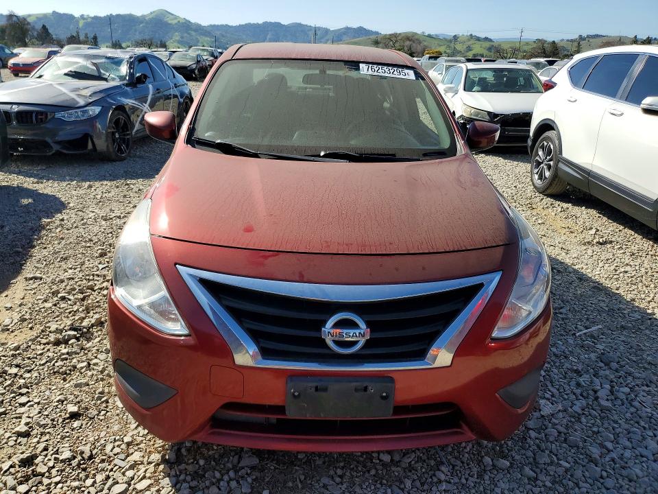 Photo 5 from auction – 2017 NISSAN VERSA S with VIN 3N1CN7AP4HL807903