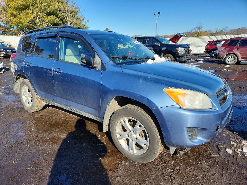 Photo 4 from auction – 2011 TOYOTA RAV4 with VIN 2T3BF4DV5BW105457