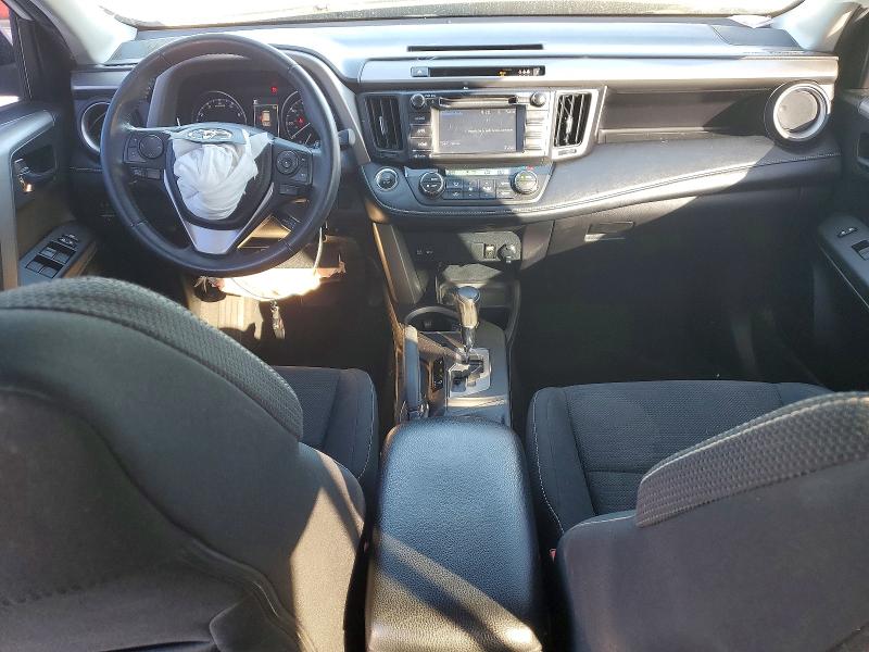 Zdjęcie 8 z aukcji – 2018 TOYOTA RAV4 z VIN 2T3RFREV1JW706227